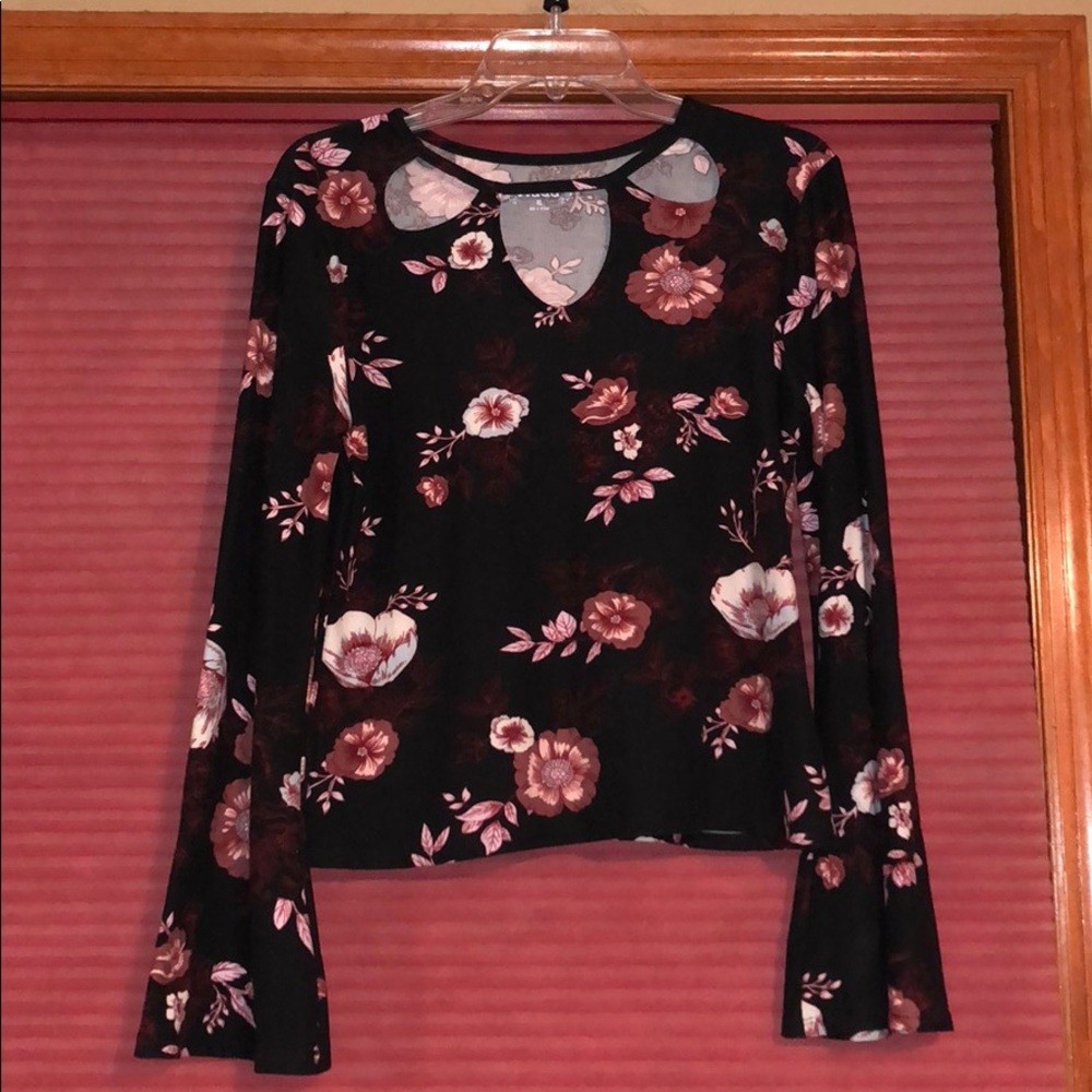 Mudd long sleeve soft t shirt